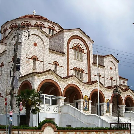 Elena's * Nea Michaniona