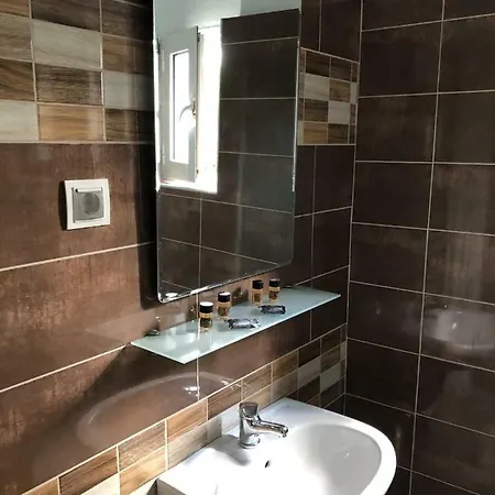 Elena's Apartamento Nea Michaniona