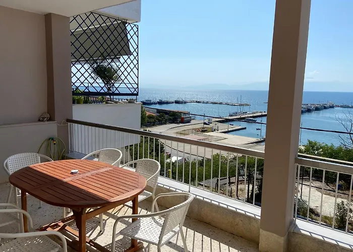 Elena's Апартаменты Неа-Миханиона